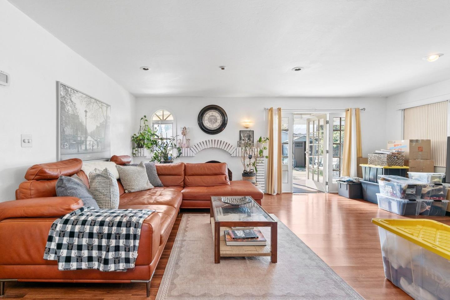 Detail Gallery Image 9 of 32 For 1708 Hallmark, San Jose,  CA 95124 - 5 Beds | 3 Baths