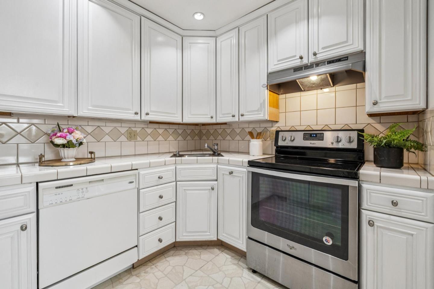 Detail Gallery Image 33 of 53 For 1061 Beach Park Blvd #307,  Foster City,  CA 94404 - 2 Beds | 2 Baths