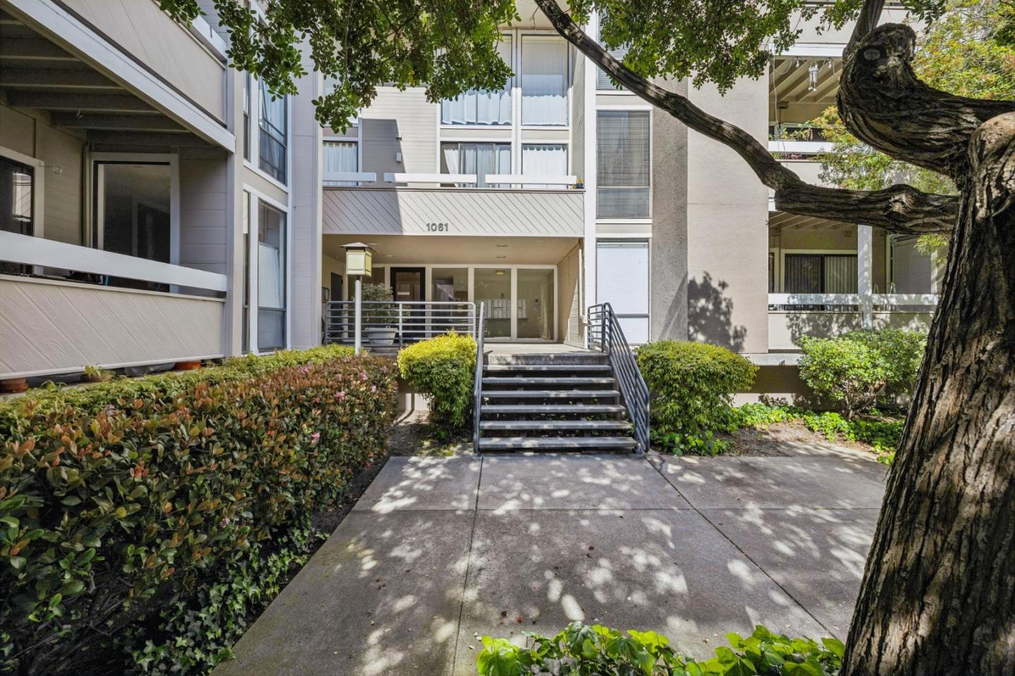 Detail Gallery Image 7 of 53 For 1061 Beach Park Blvd #307,  Foster City,  CA 94404 - 2 Beds | 2 Baths