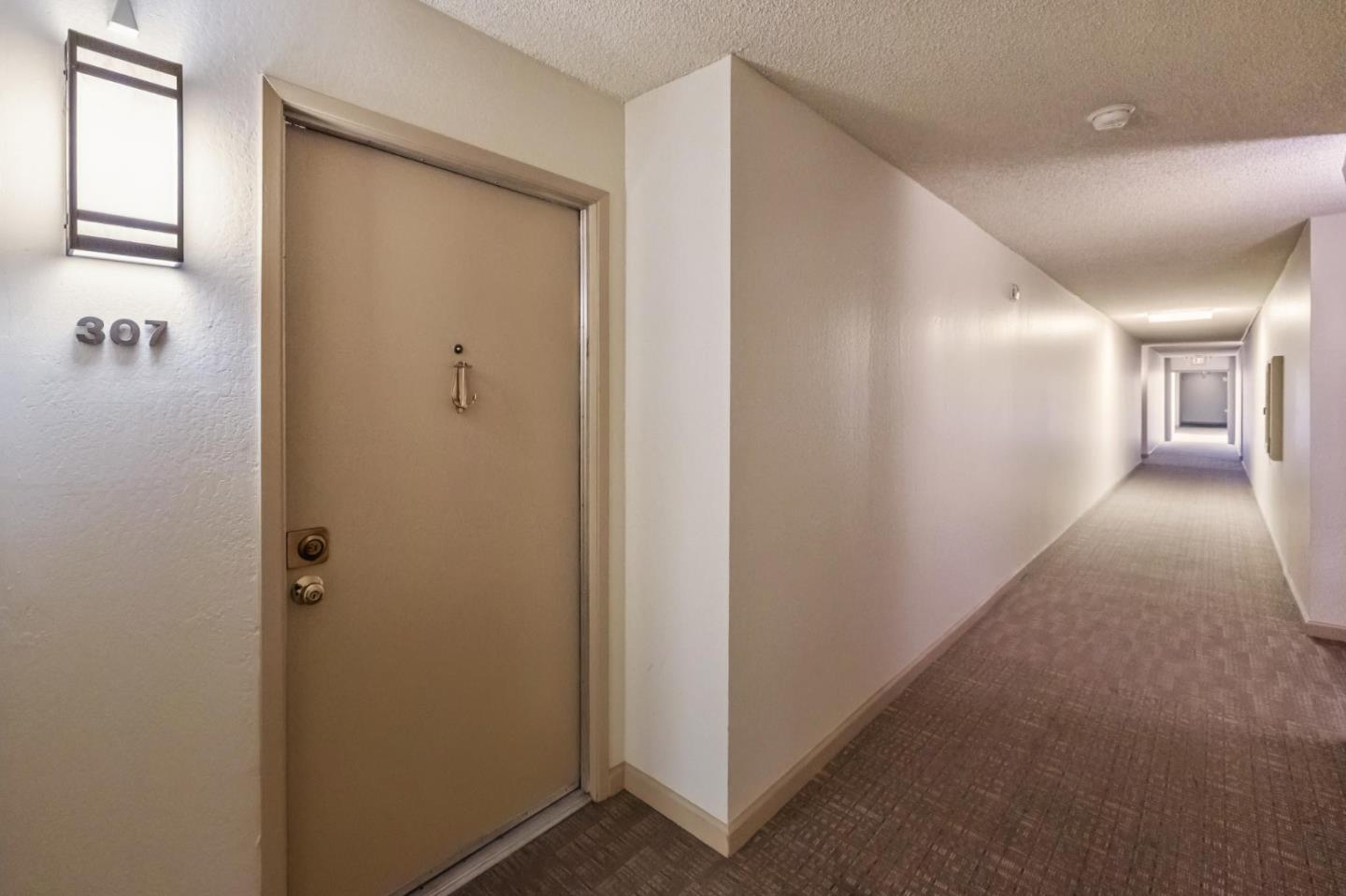 Detail Gallery Image 9 of 53 For 1061 Beach Park Blvd #307,  Foster City,  CA 94404 - 2 Beds | 2 Baths