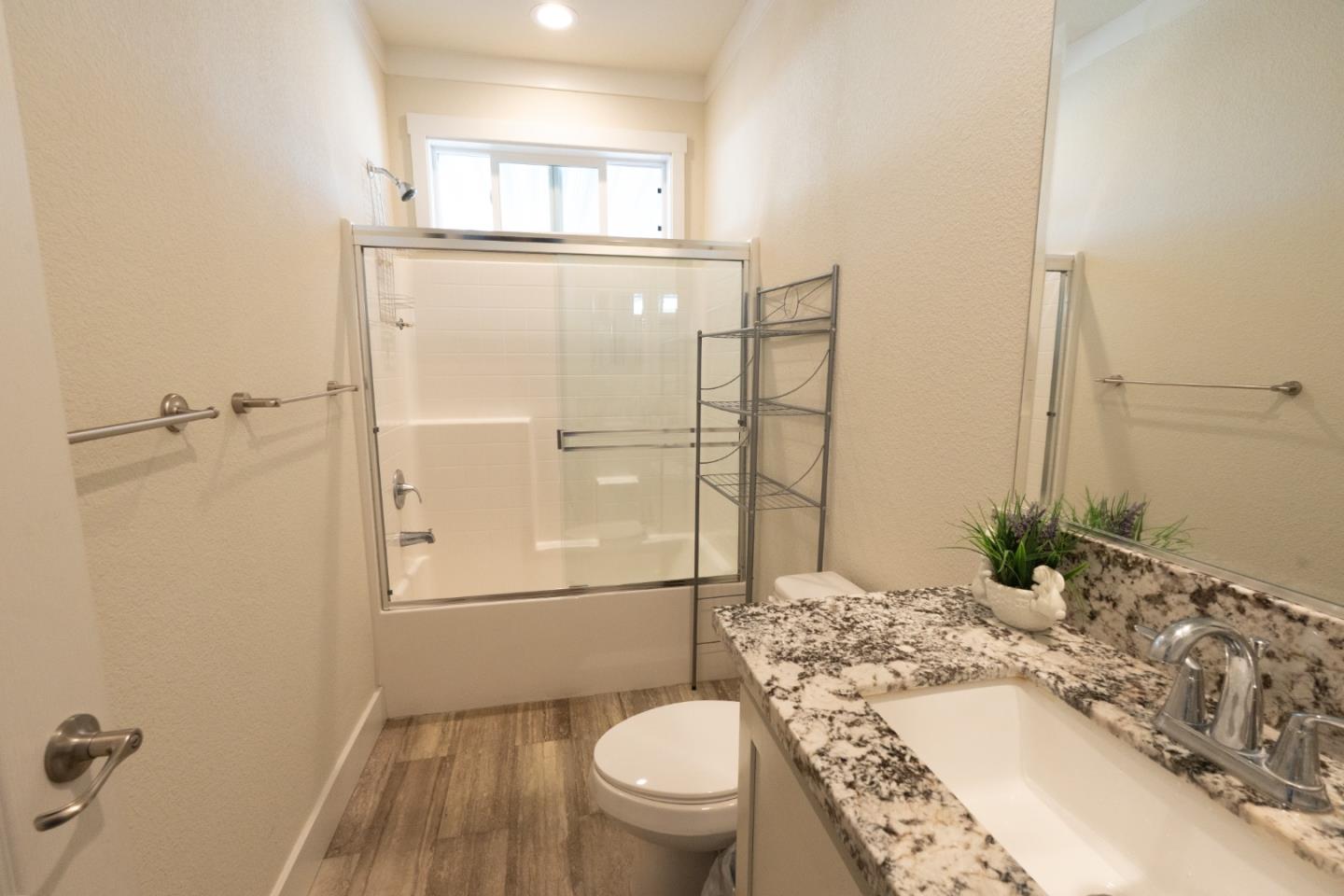 Detail Gallery Image 14 of 34 For 1225 Vienna Dr #731,  Sunnyvale,  CA 94089 - 3 Beds | 3 Baths