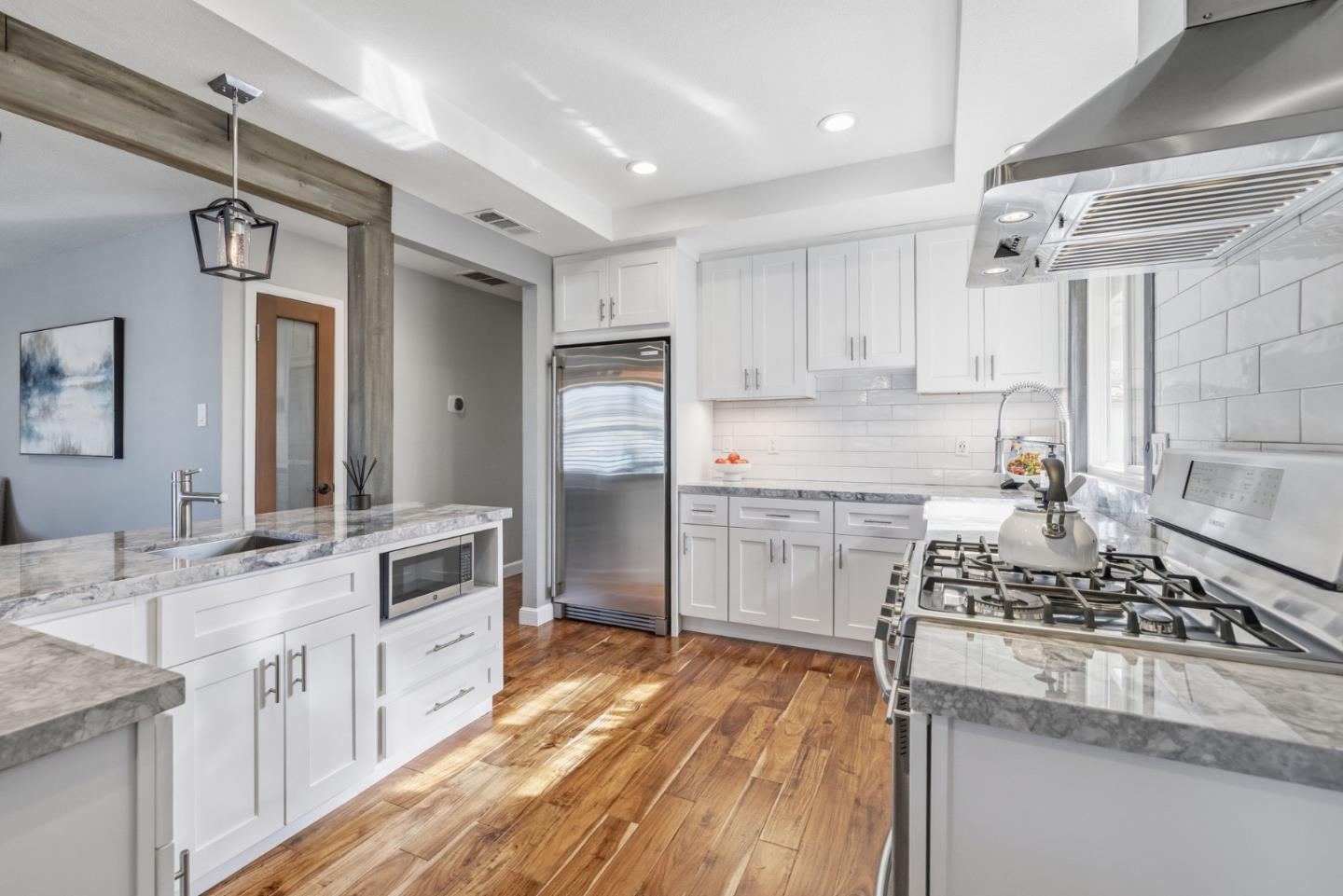 Detail Gallery Image 14 of 34 For 914 Bard St, San Jose,  CA 95127 - 3 Beds | 1 Baths