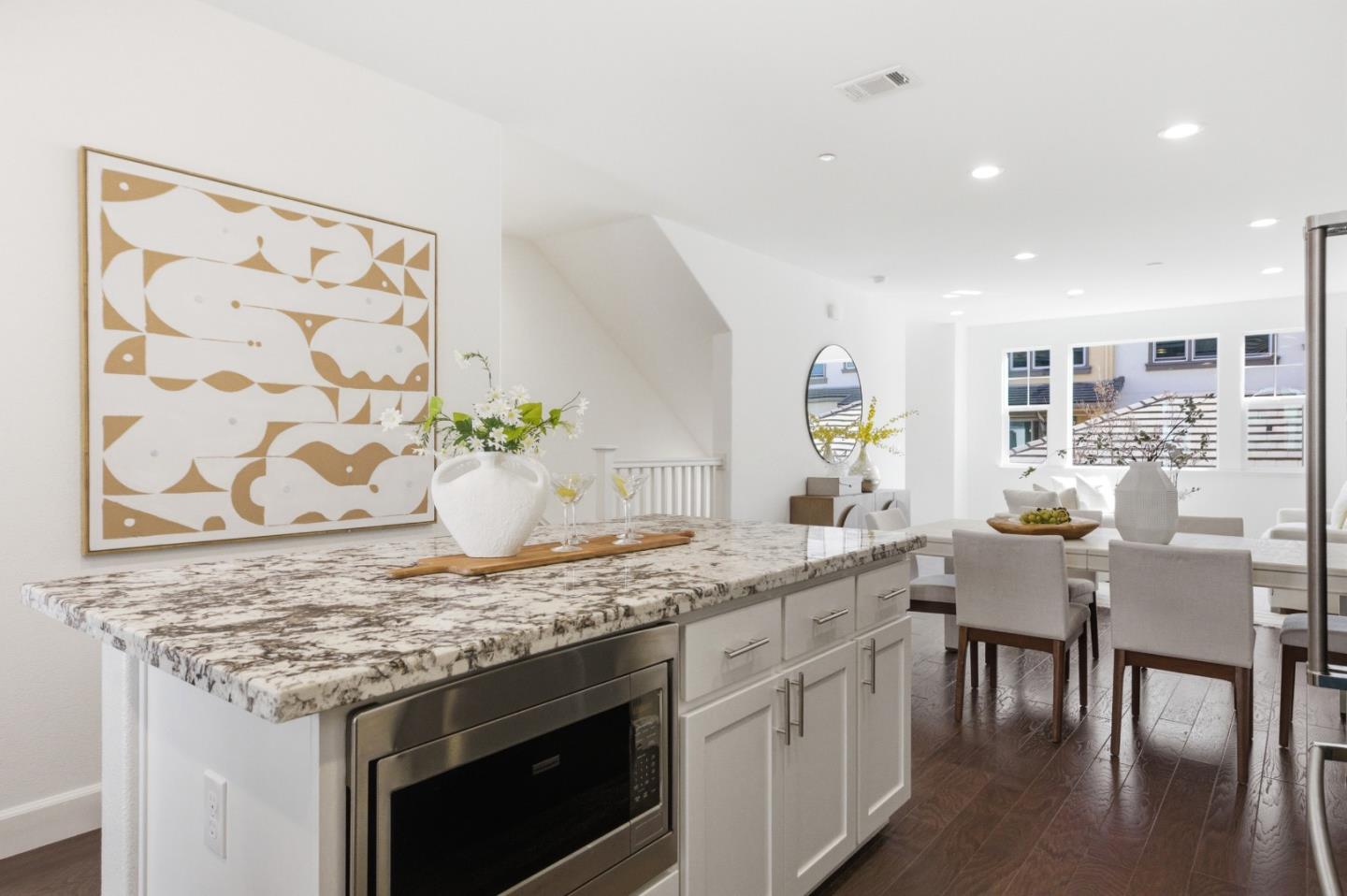 Detail Gallery Image 19 of 68 For 128 Ivory Palm Ter, Sunnyvale,  CA 94086 - 3 Beds | 3/1 Baths