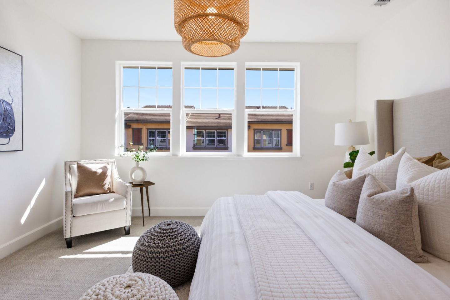 Detail Gallery Image 33 of 68 For 128 Ivory Palm Ter, Sunnyvale,  CA 94086 - 3 Beds | 3/1 Baths