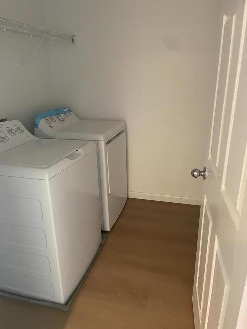 Detail Gallery Image 4 of 7 For 668 Town Sq, Lathrop,  CA 95330 - 5 Beds | 3 Baths