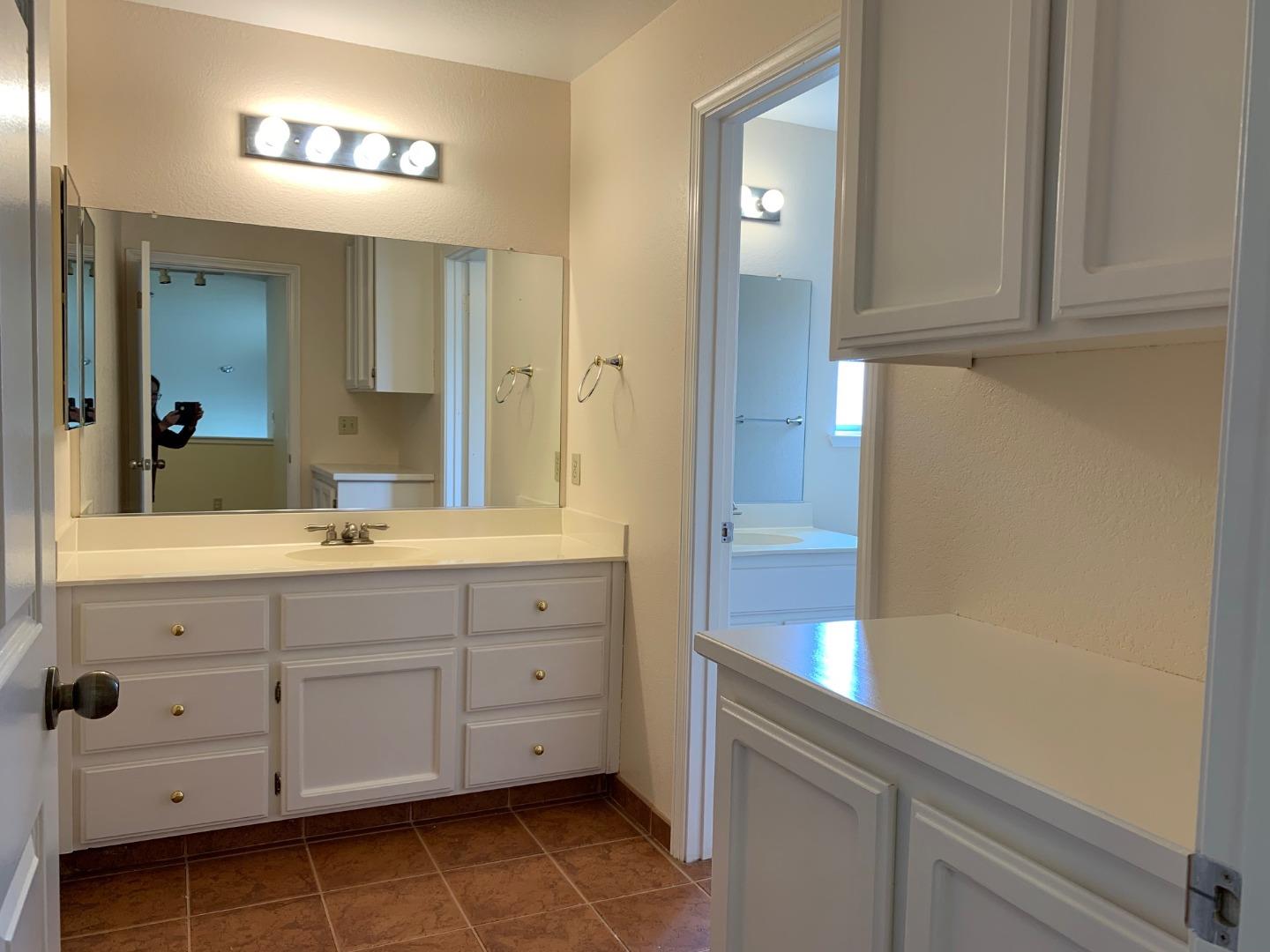 Detail Gallery Image 24 of 45 For 18380 Murphy Springs Dr, Morgan Hill,  CA 95037 - 4 Beds | 3 Baths