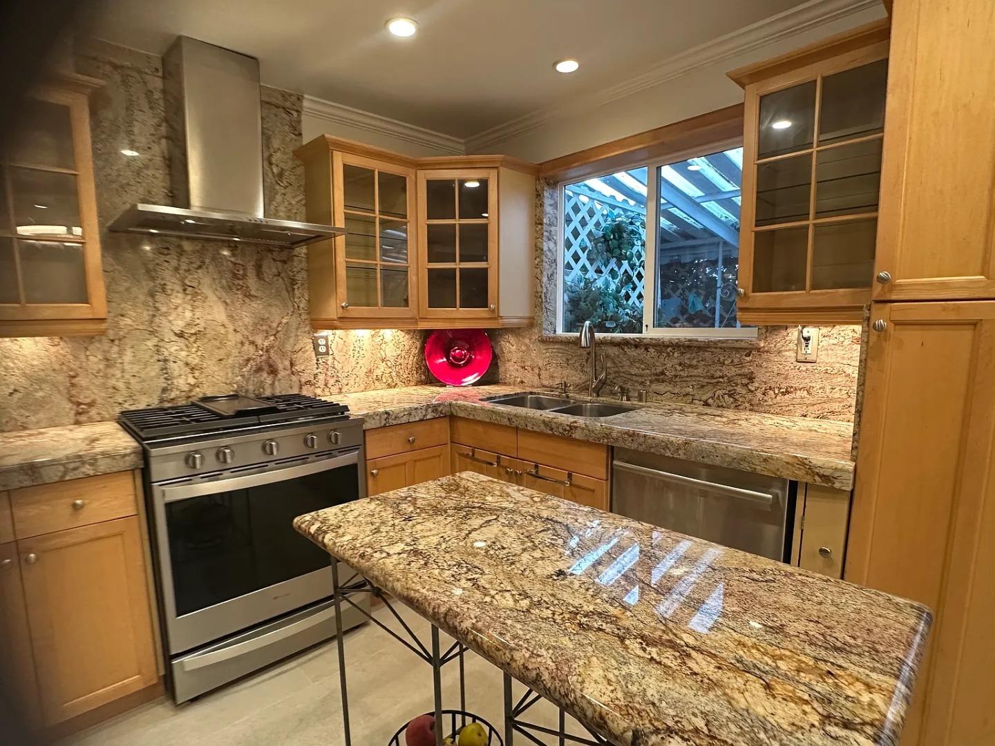 Detail Gallery Image 20 of 32 For 101 Linden Ave, San Bruno,  CA 94066 - 4 Beds | 2 Baths