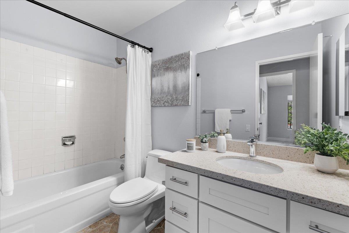 Detail Gallery Image 11 of 24 For 3378 Brittan Ave #16,  San Carlos,  CA 94070 - 2 Beds | 2 Baths