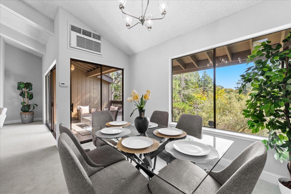 Detail Gallery Image 4 of 24 For 3378 Brittan Ave #16,  San Carlos,  CA 94070 - 2 Beds | 2 Baths