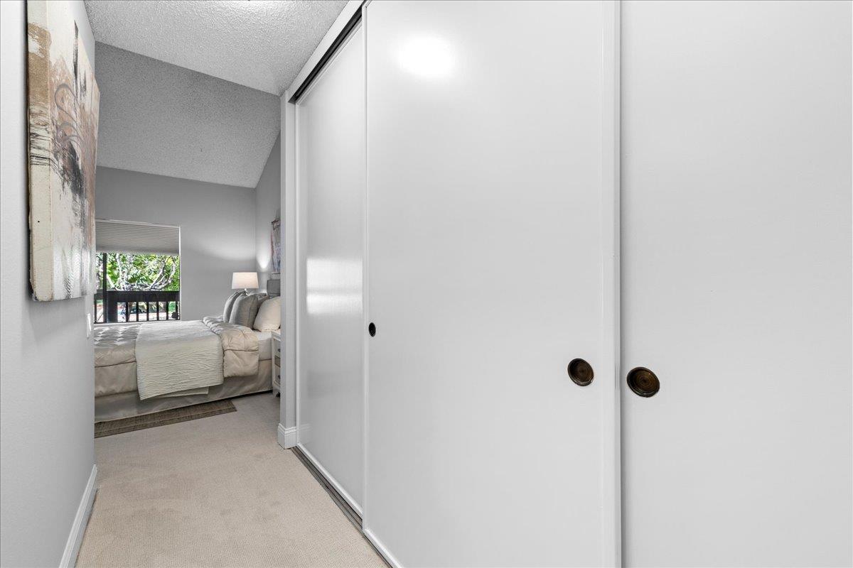 Detail Gallery Image 9 of 24 For 3378 Brittan Ave #16,  San Carlos,  CA 94070 - 2 Beds | 2 Baths