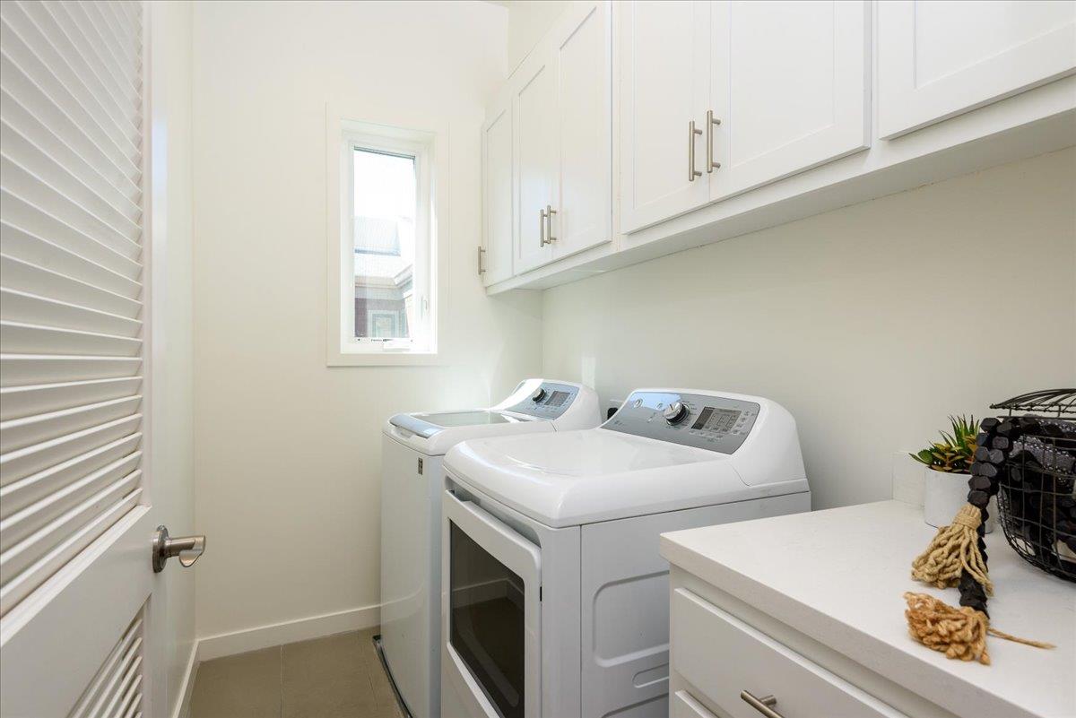 Detail Gallery Image 14 of 18 For 6 Barneson Ave, San Mateo,  CA 94402 - 3 Beds | 2/1 Baths