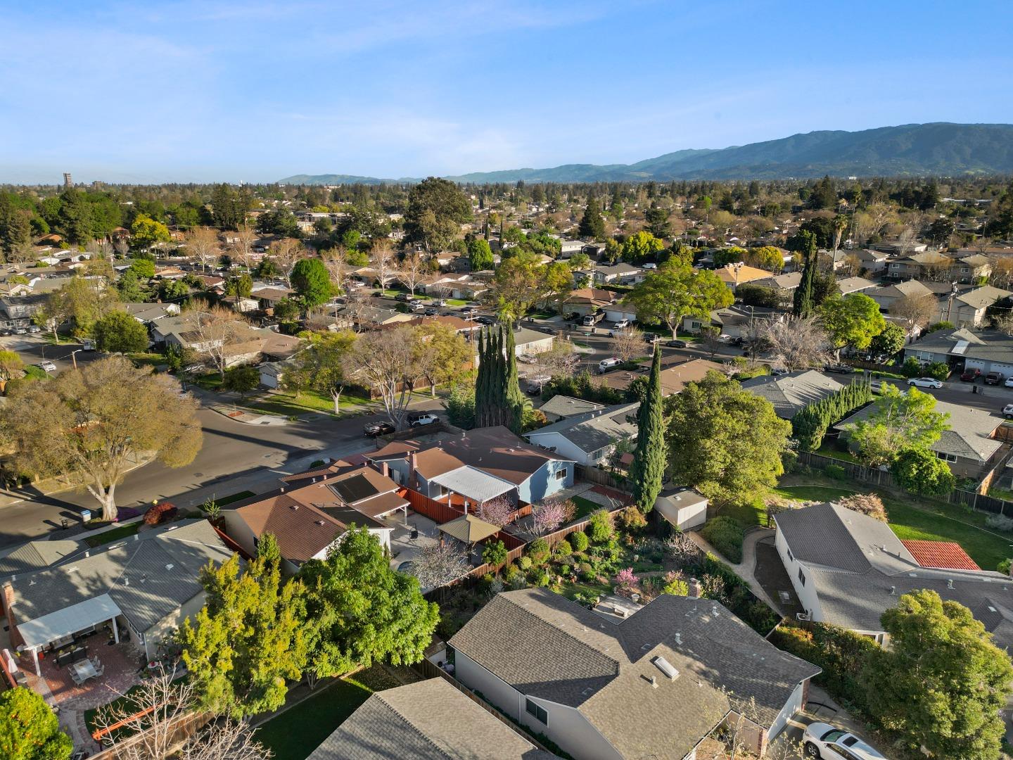 Detail Gallery Image 11 of 53 For 1563 Clarita Ave, San Jose,  CA 95130 - 4 Beds | 2 Baths