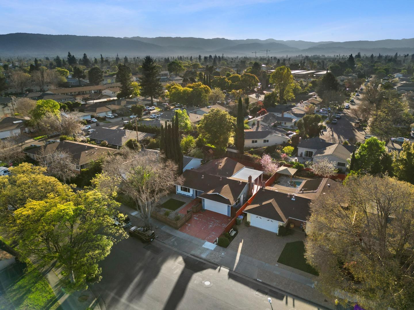 Detail Gallery Image 9 of 53 For 1563 Clarita Ave, San Jose,  CA 95130 - 4 Beds | 2 Baths