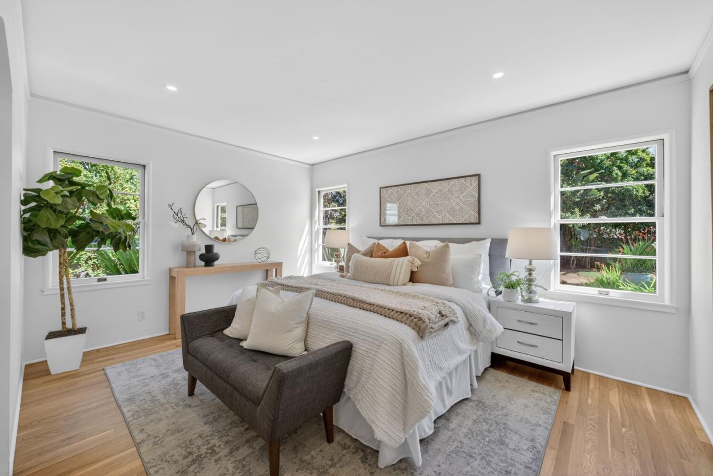 Detail Gallery Image 19 of 47 For 1680 Hanchett Ave, San Jose,  CA 95128 - 3 Beds | 2 Baths