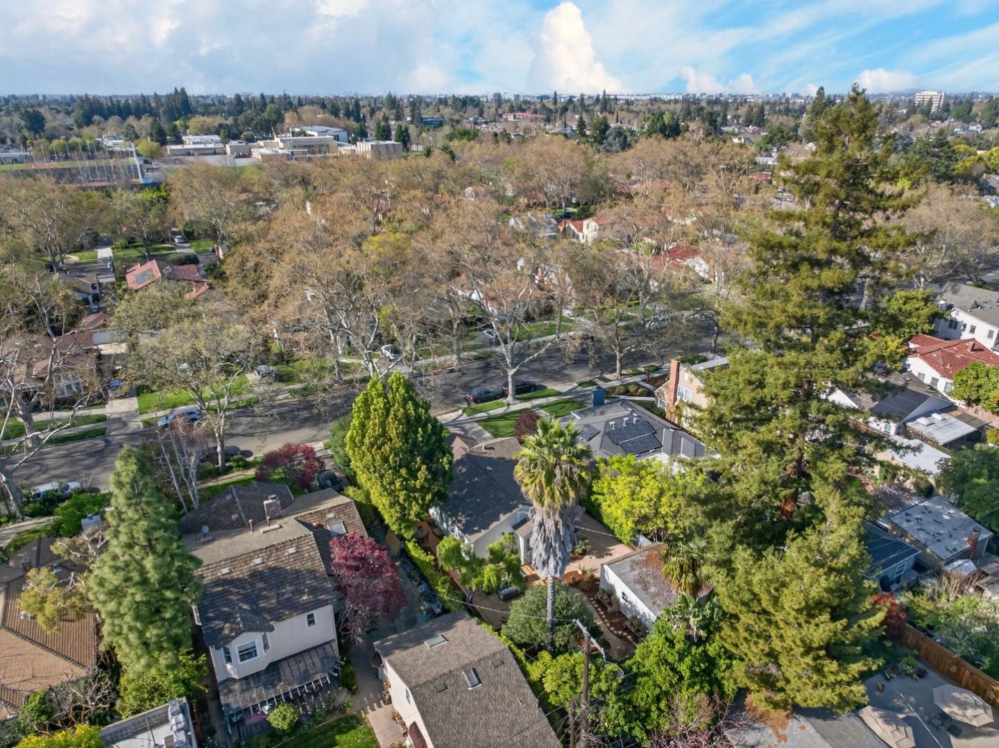 Detail Gallery Image 47 of 47 For 1680 Hanchett Ave, San Jose,  CA 95128 - 3 Beds | 2 Baths