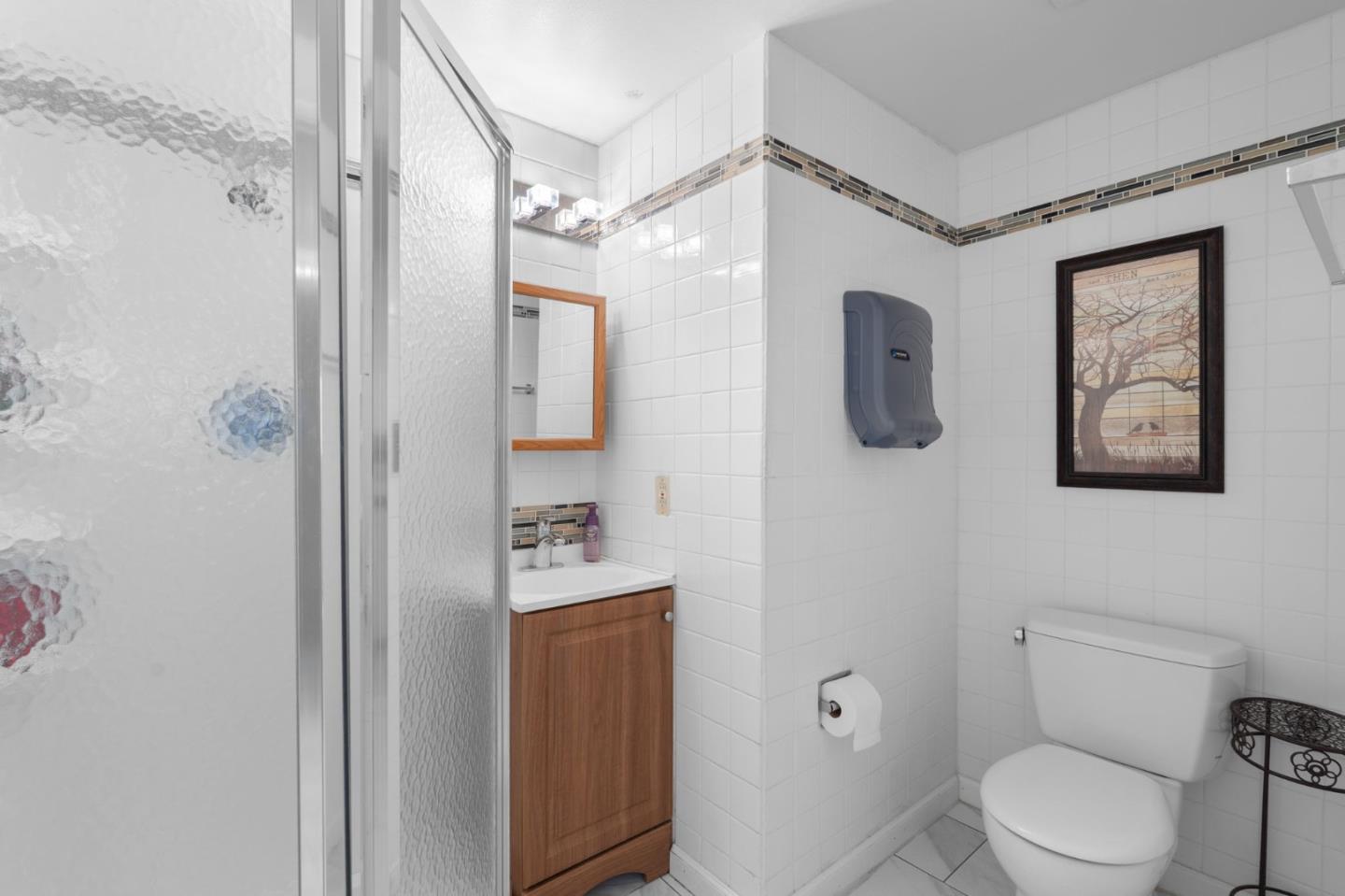 Detail Gallery Image 15 of 30 For 60 Beach Park Blvd, Foster City,  CA 94404 - 4 Beds | 3 Baths