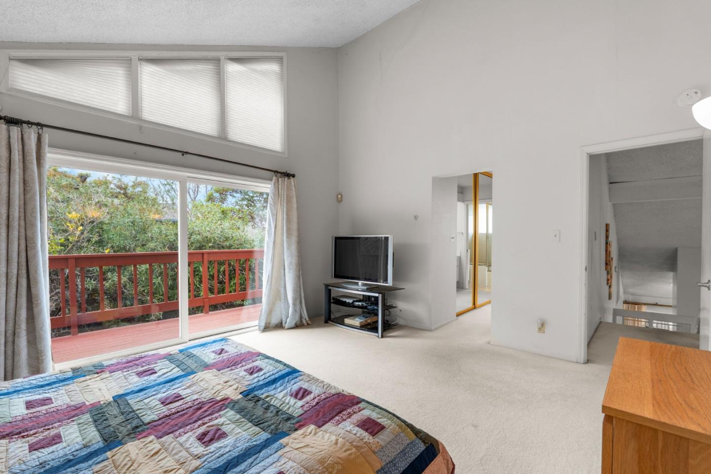 Detail Gallery Image 17 of 30 For 60 Beach Park Blvd, Foster City,  CA 94404 - 4 Beds | 3 Baths