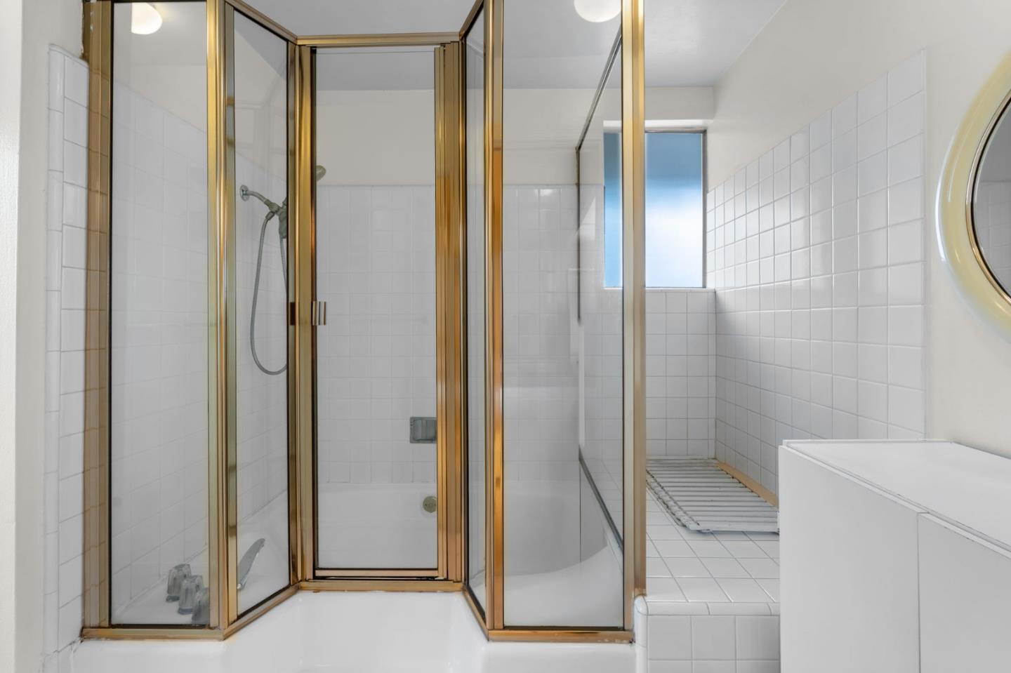 Detail Gallery Image 19 of 30 For 60 Beach Park Blvd, Foster City,  CA 94404 - 4 Beds | 3 Baths