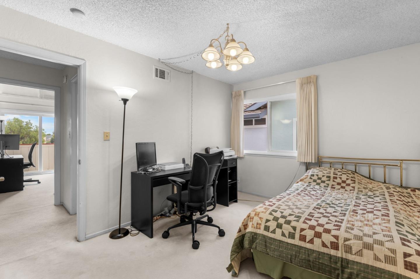 Detail Gallery Image 22 of 30 For 60 Beach Park Blvd, Foster City,  CA 94404 - 4 Beds | 3 Baths