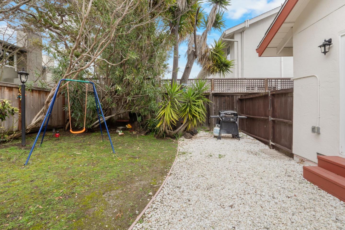 Detail Gallery Image 28 of 30 For 60 Beach Park Blvd, Foster City,  CA 94404 - 4 Beds | 3 Baths