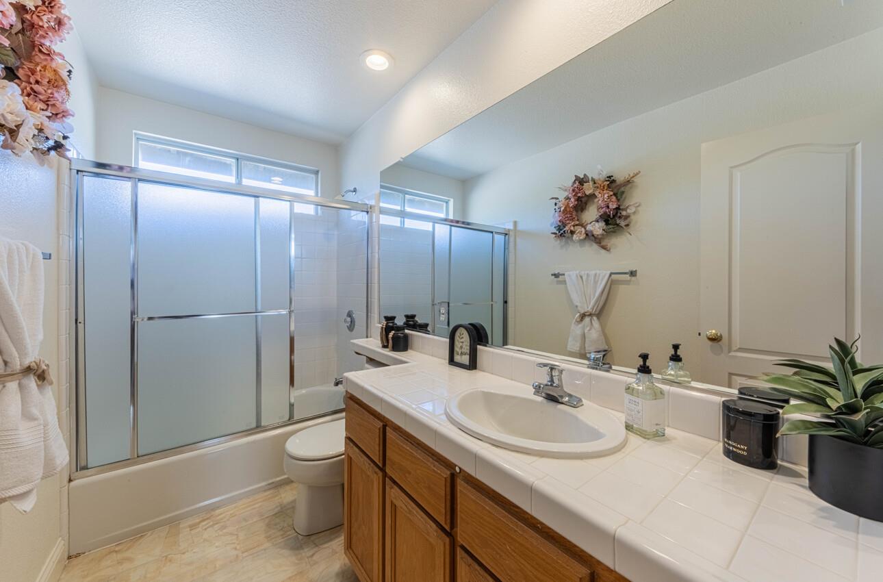 Detail Gallery Image 36 of 45 For 27312 Bavella Way, Salinas,  CA 93908 - 4 Beds | 2/1 Baths