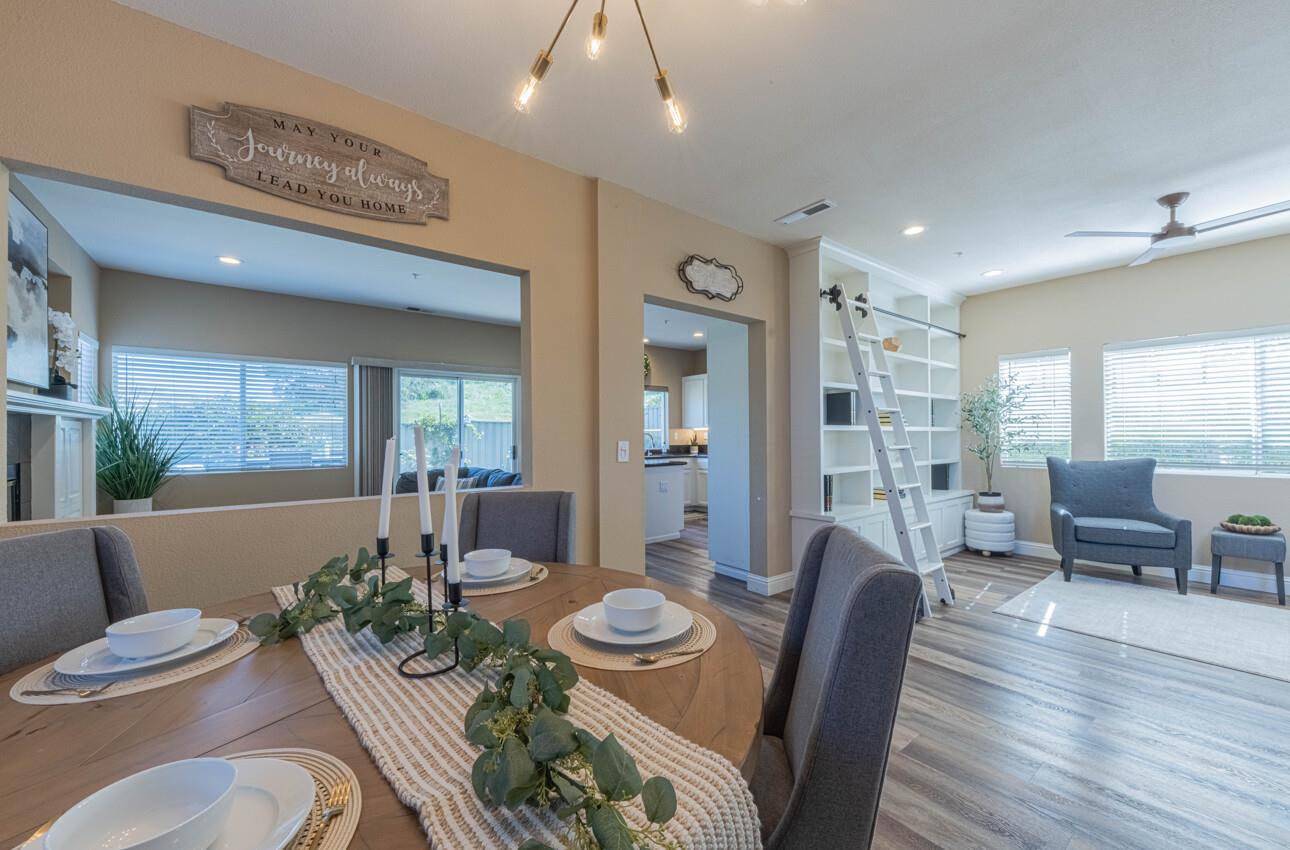 Detail Gallery Image 9 of 45 For 27312 Bavella Way, Salinas,  CA 93908 - 4 Beds | 2/1 Baths