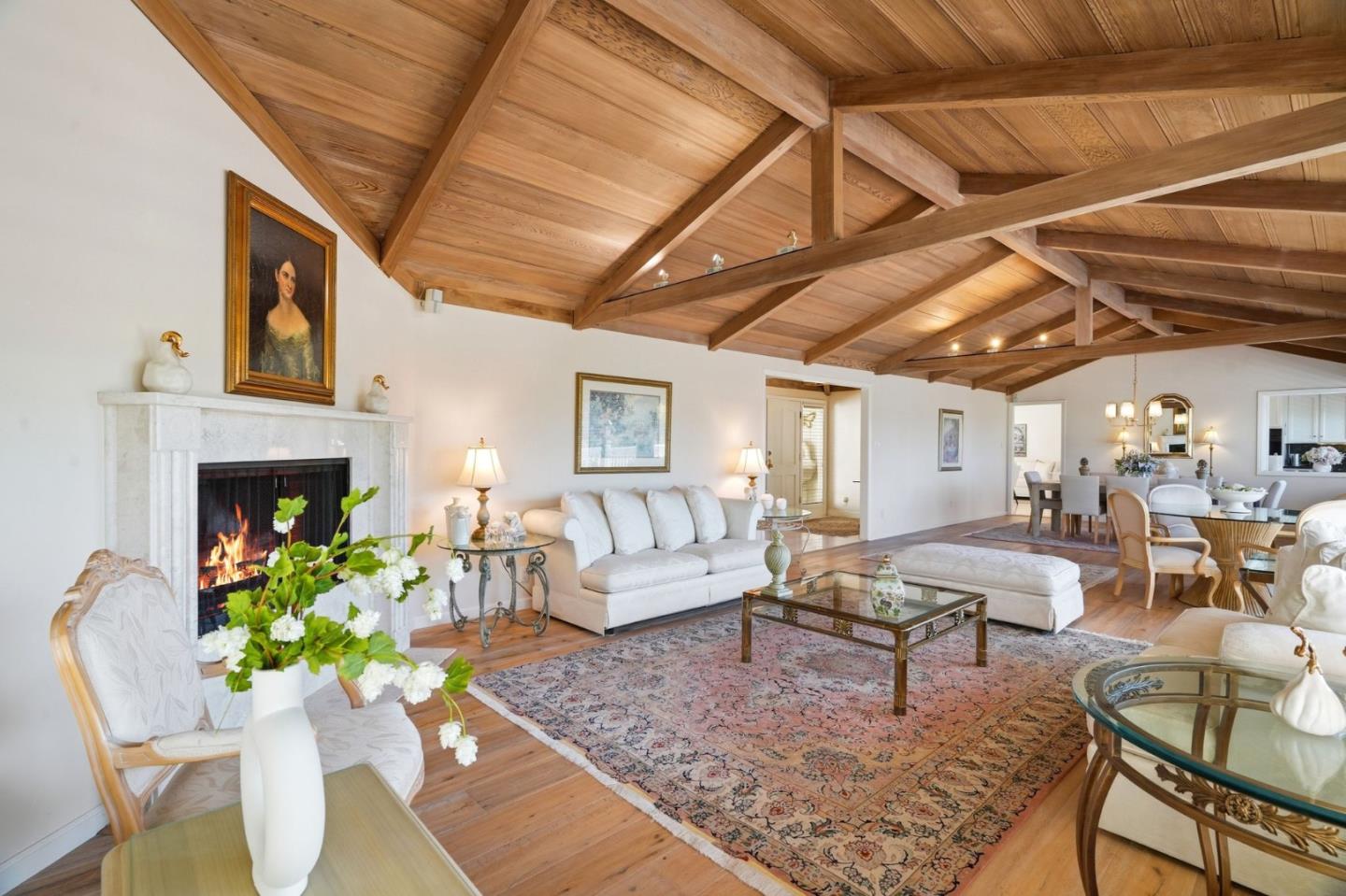 Detail Gallery Image 13 of 61 For 911 Matts Ct, Los Altos,  CA 94024 - 4 Beds | 2/1 Baths