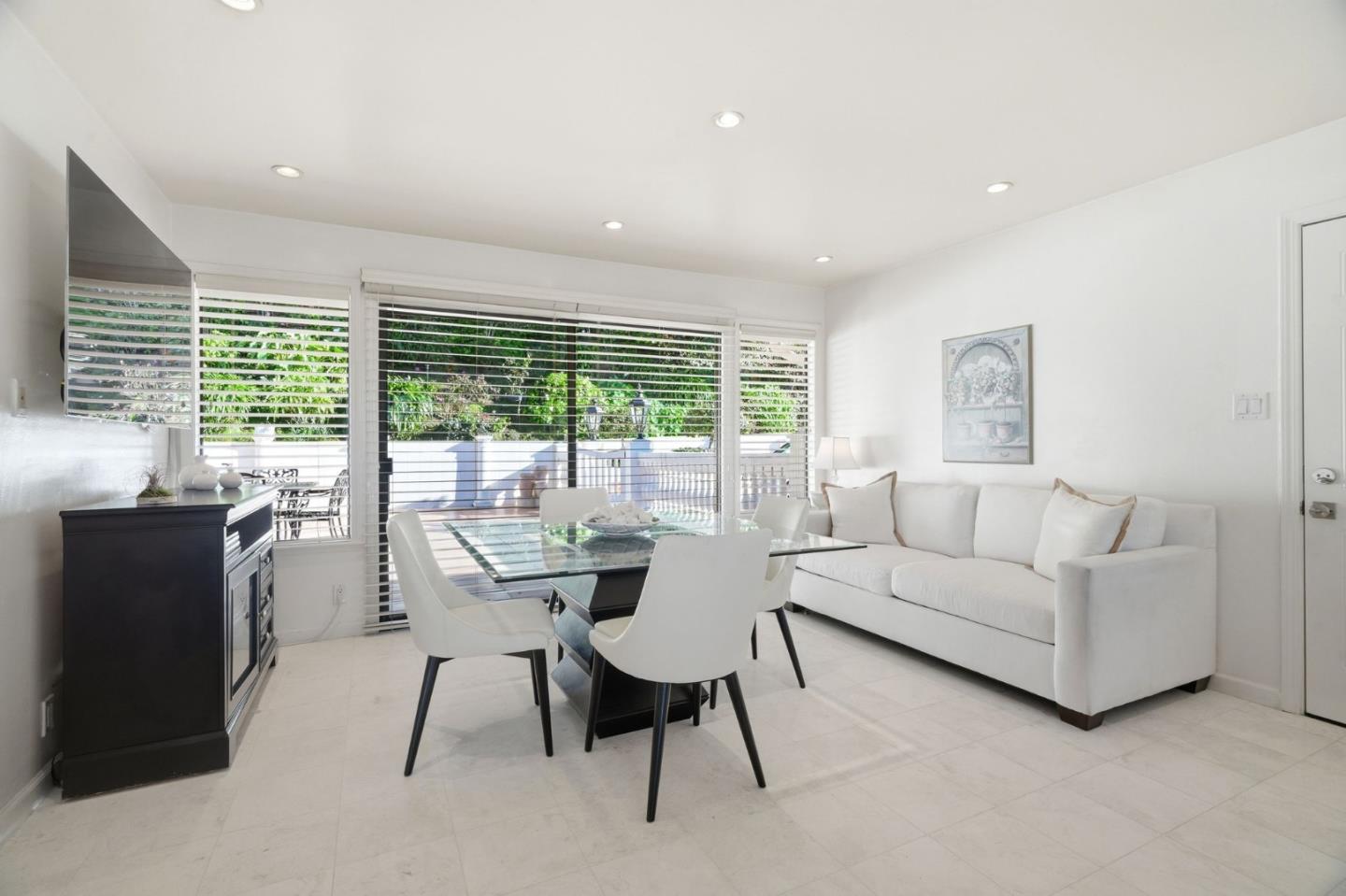 Detail Gallery Image 18 of 61 For 911 Matts Ct, Los Altos,  CA 94024 - 4 Beds | 2/1 Baths