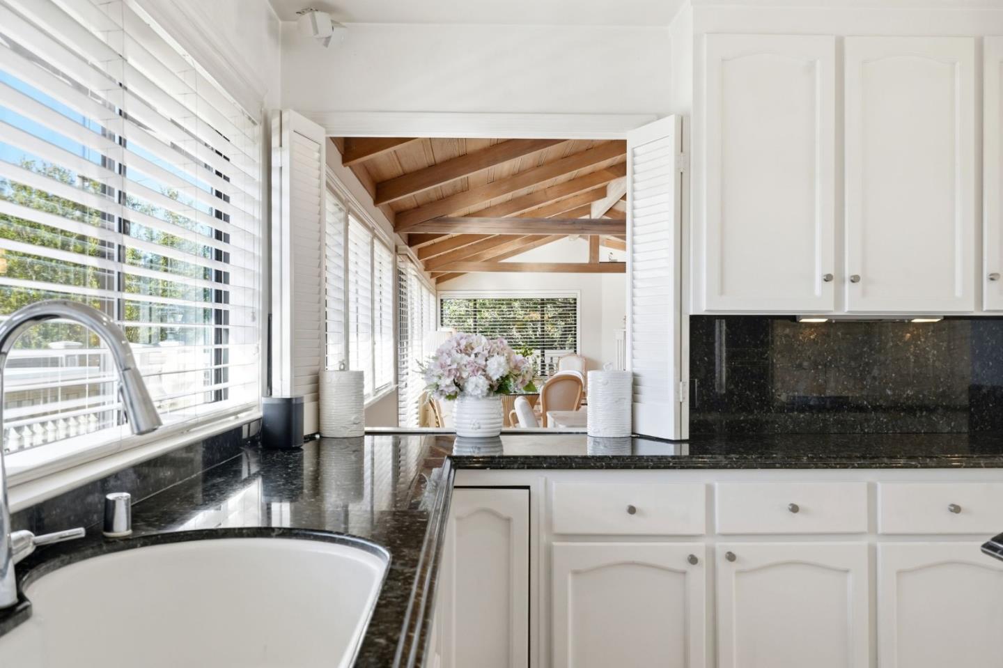 Detail Gallery Image 22 of 61 For 911 Matts Ct, Los Altos,  CA 94024 - 4 Beds | 2/1 Baths