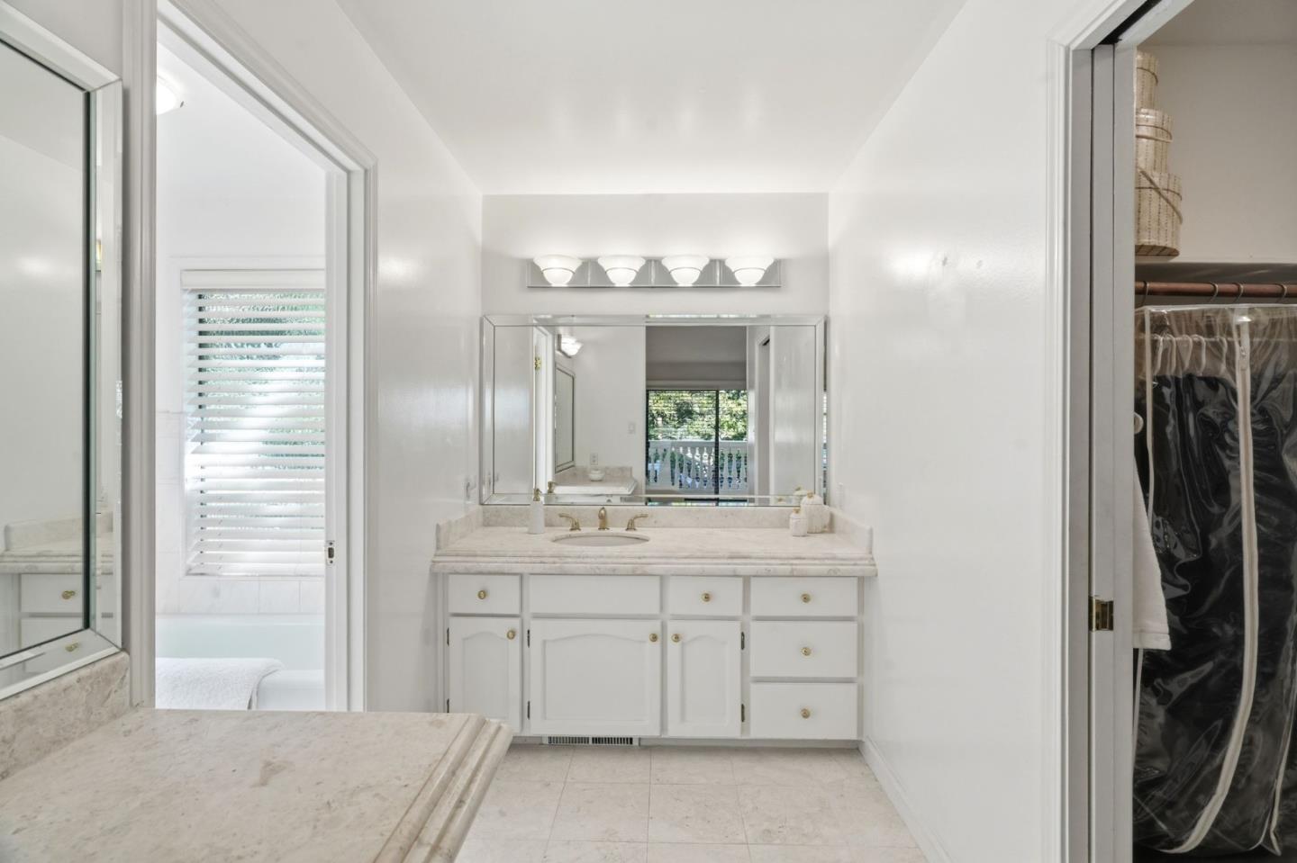 Detail Gallery Image 29 of 61 For 911 Matts Ct, Los Altos,  CA 94024 - 4 Beds | 2/1 Baths