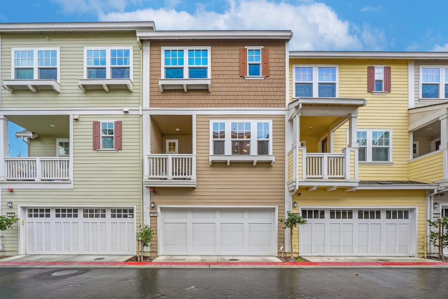 Detail Gallery Image 34 of 65 For 346 Circuit Way, Mountain View,  CA 94043 - 3 Beds | 3/1 Baths