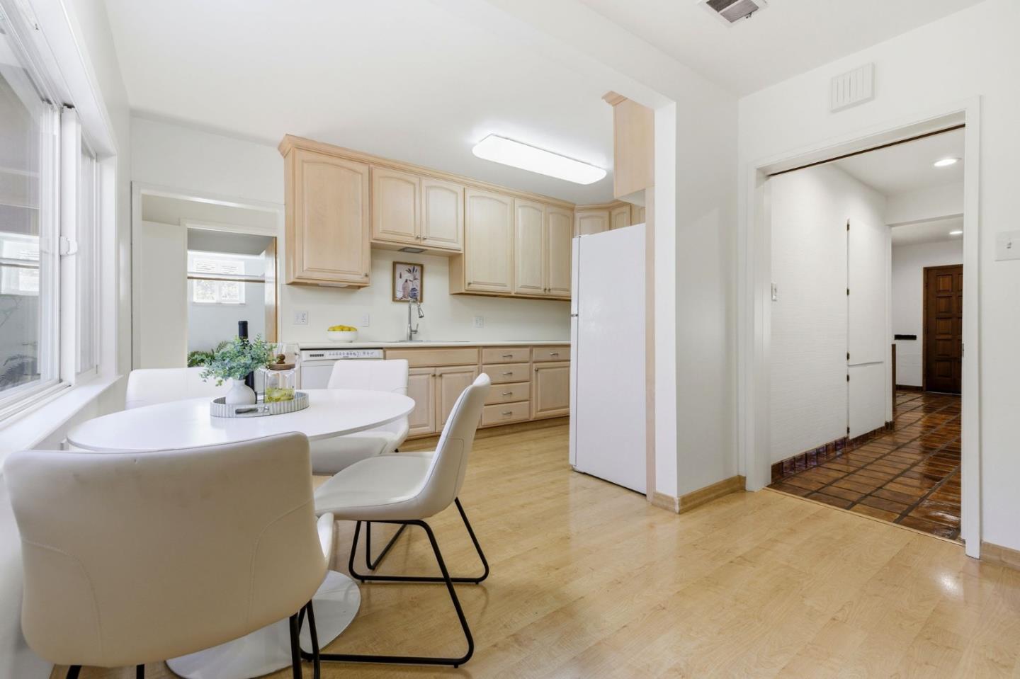 Detail Gallery Image 10 of 35 For 2311 Princeton St, Palo Alto,  CA 94306 - 3 Beds | 2 Baths