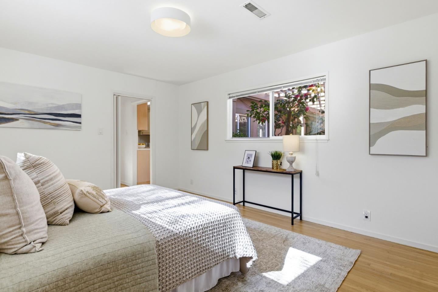 Detail Gallery Image 14 of 35 For 2311 Princeton St, Palo Alto,  CA 94306 - 3 Beds | 2 Baths