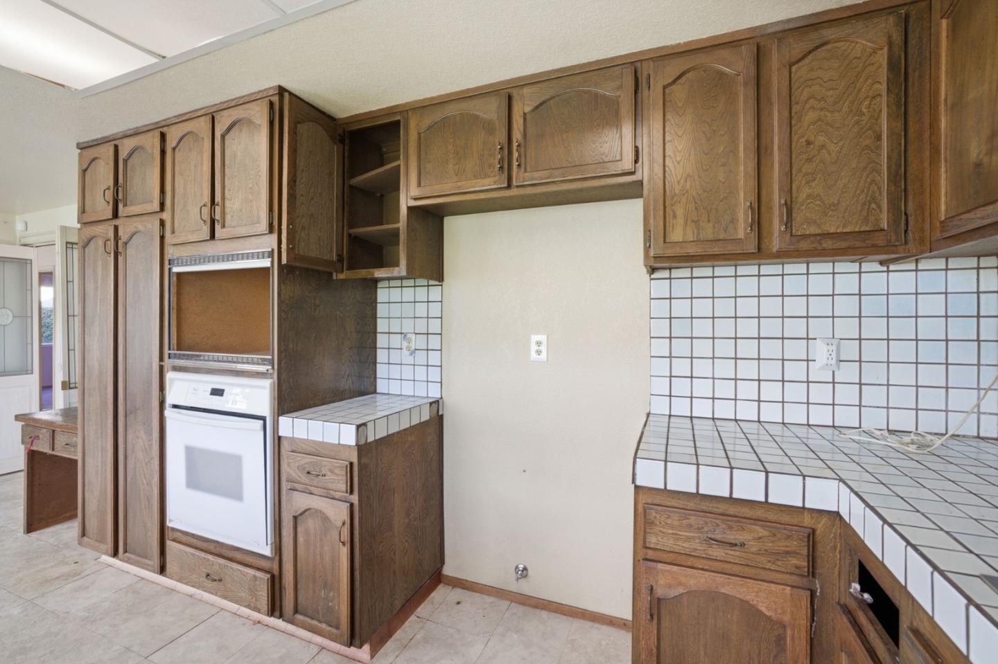 Detail Gallery Image 21 of 49 For 2811 Glen Firth Dr, San Jose,  CA 95133 - 4 Beds | 3 Baths