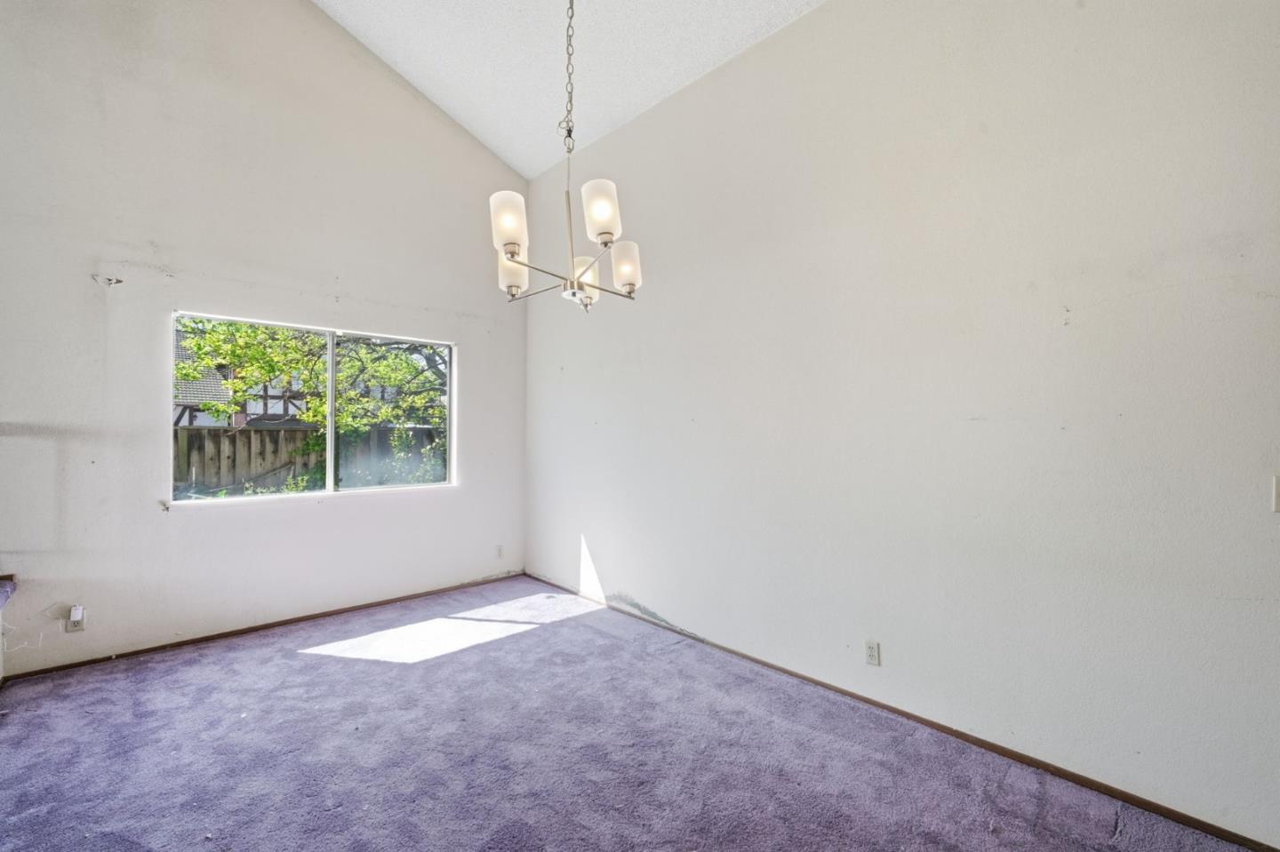 Detail Gallery Image 8 of 18 For 2811 Glen Firth Dr, San Jose,  CA 95133 - 4 Beds | 3 Baths