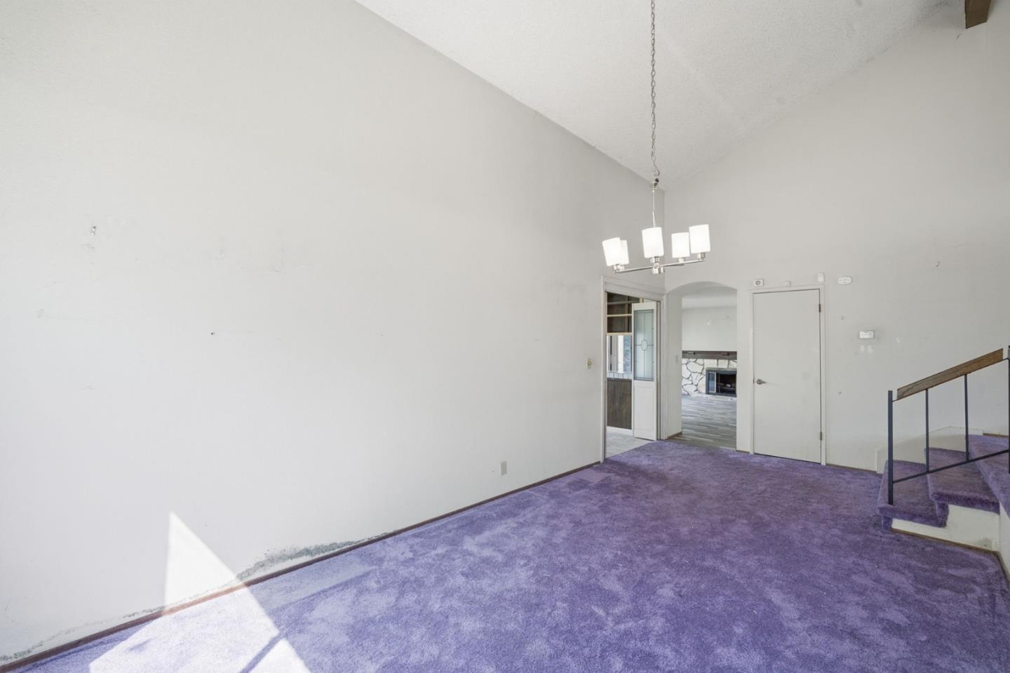 Detail Gallery Image 9 of 18 For 2811 Glen Firth Dr, San Jose,  CA 95133 - 4 Beds | 3 Baths