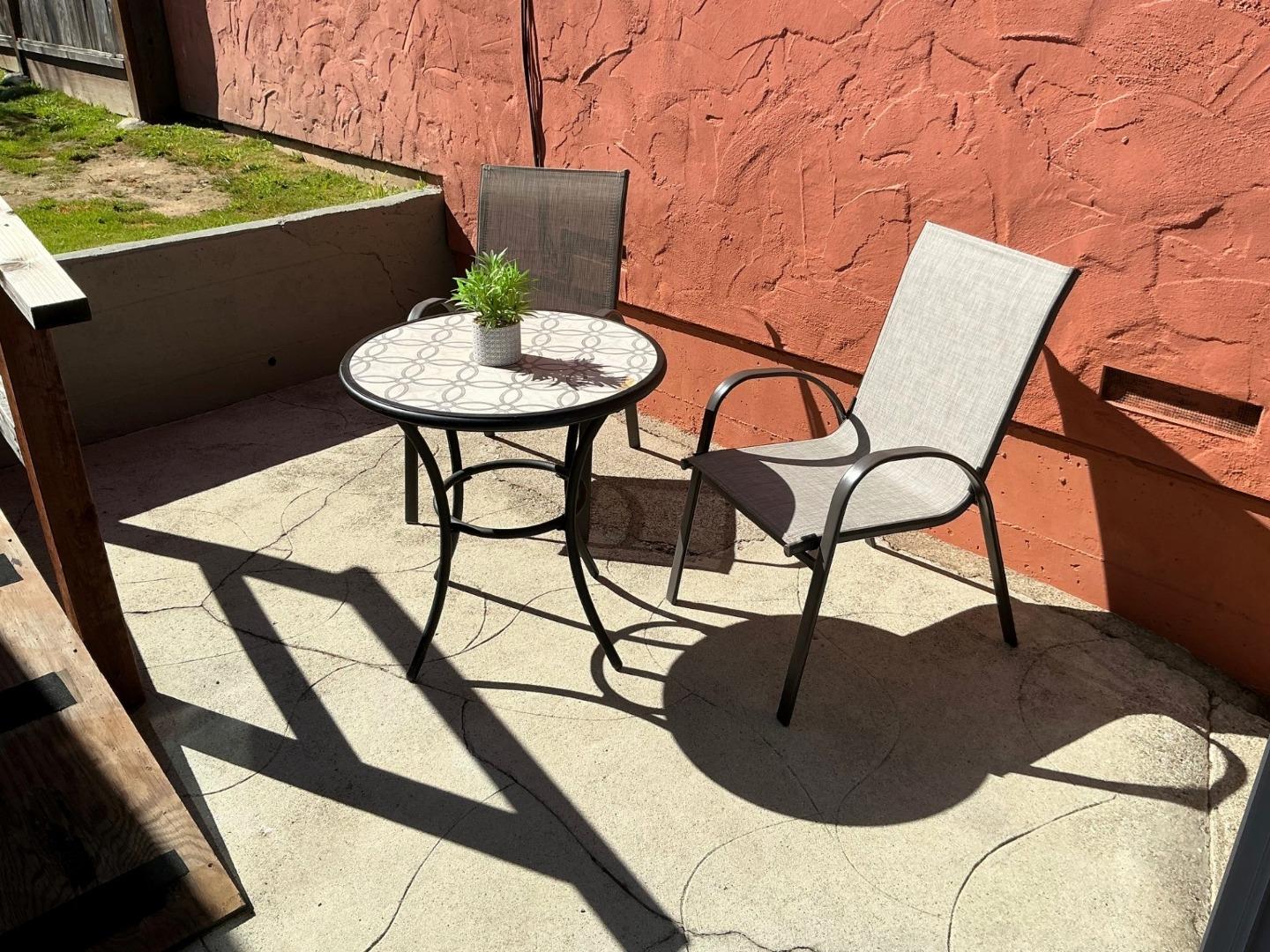 Detail Gallery Image 13 of 23 For 353 Hazel Ave, San Bruno,  CA 94066 - 3 Beds | 2 Baths