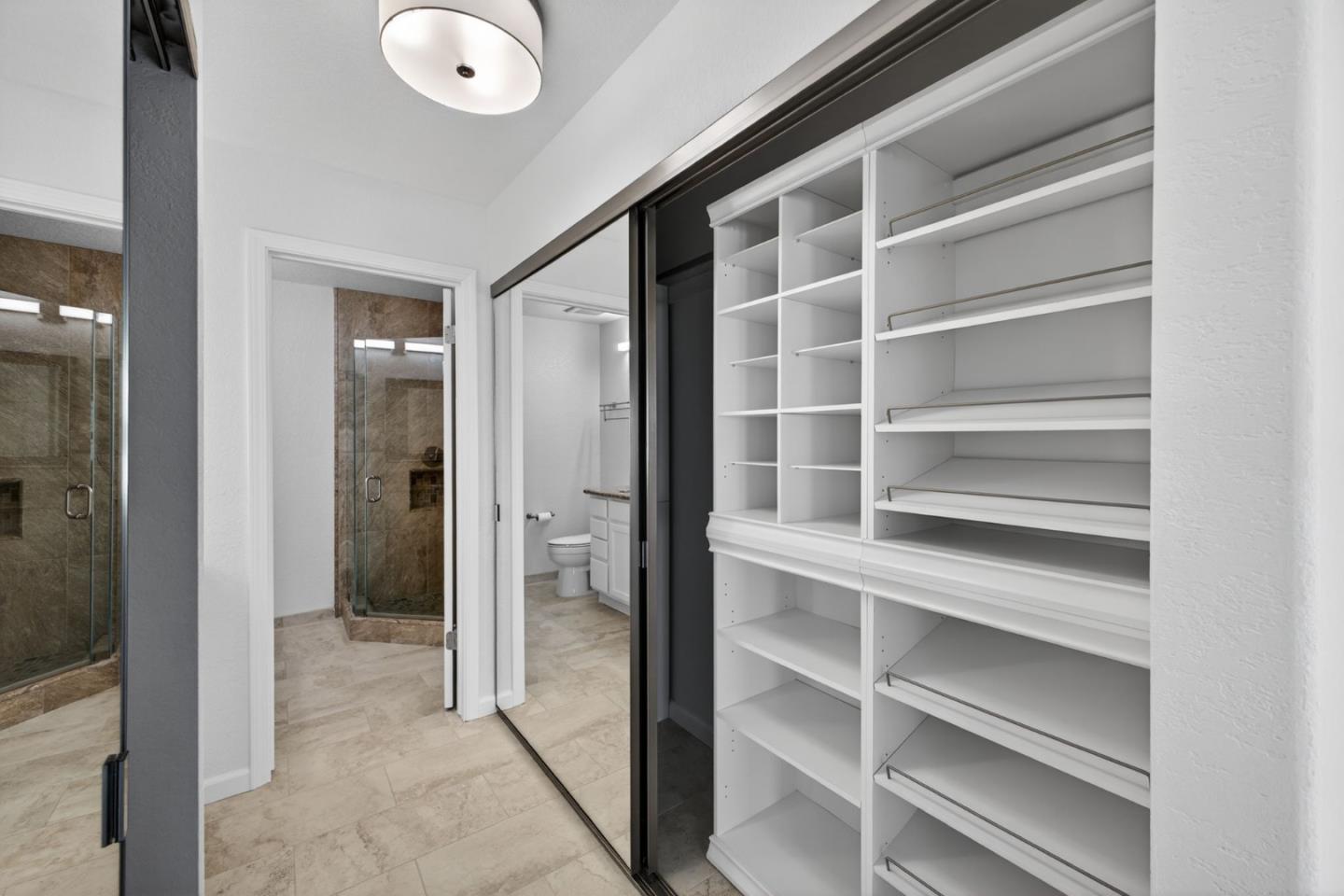 Detail Gallery Image 31 of 56 For 5913 Lake Almanor Dr, San Jose,  CA 95123 - 2 Beds | 2 Baths