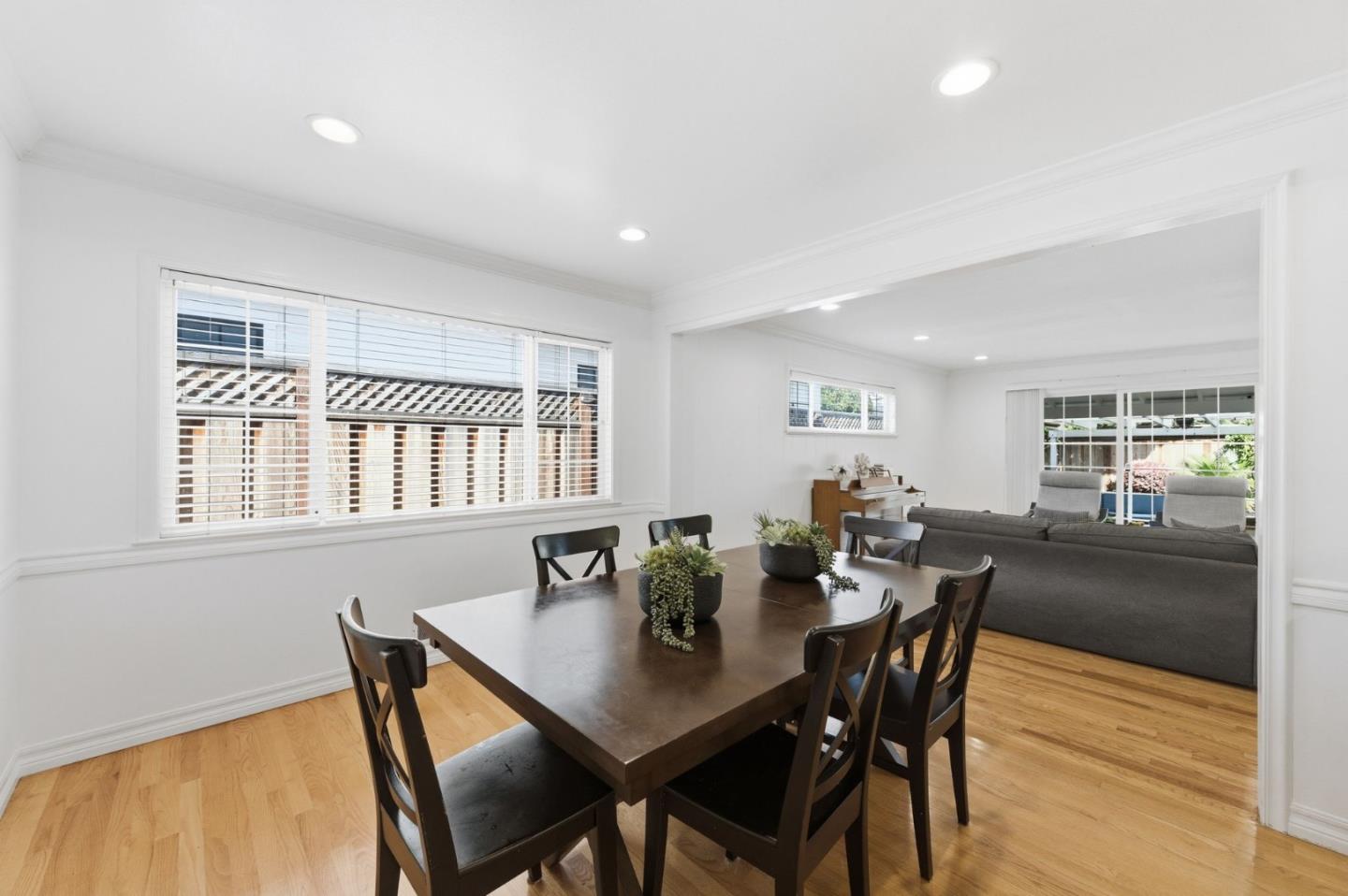 Detail Gallery Image 10 of 37 For 1467 Kiner Ave, San Jose,  CA 95125 - 4 Beds | 2/1 Baths