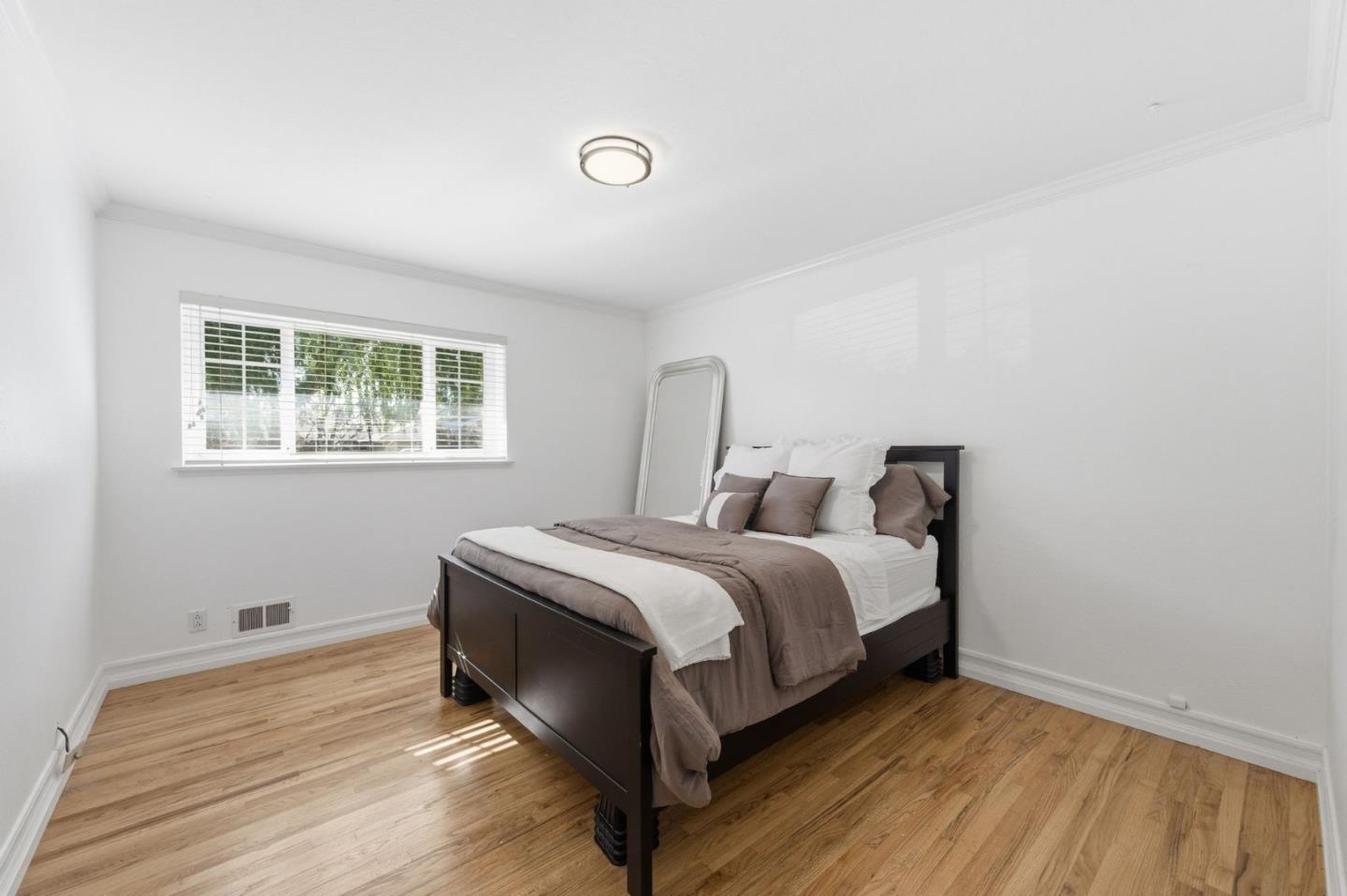 Detail Gallery Image 16 of 37 For 1467 Kiner Ave, San Jose,  CA 95125 - 4 Beds | 2/1 Baths