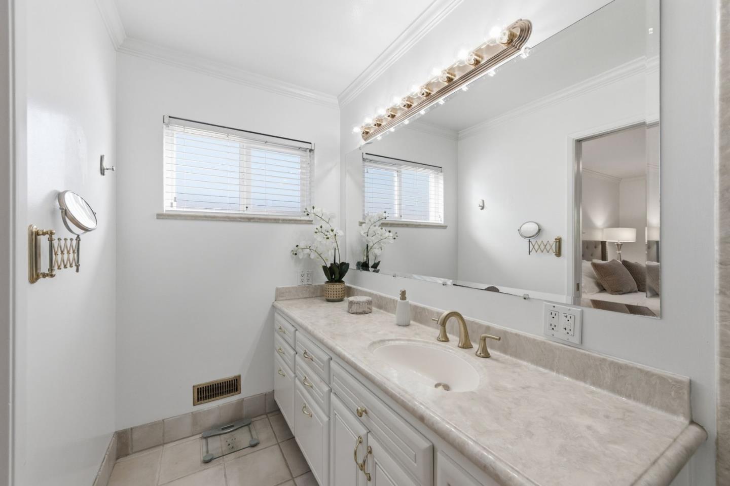 Detail Gallery Image 26 of 37 For 1467 Kiner Ave, San Jose,  CA 95125 - 4 Beds | 2/1 Baths