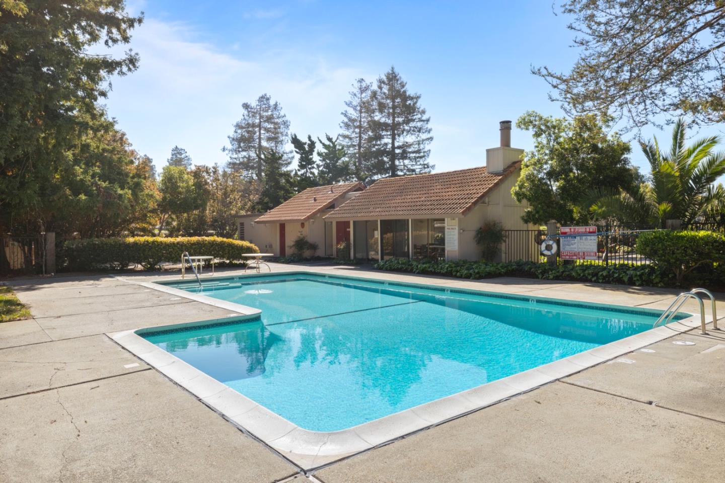 Detail Gallery Image 13 of 18 For 715 Quetta Ave #B,  Sunnyvale,  CA 94087 - 2 Beds | 2 Baths