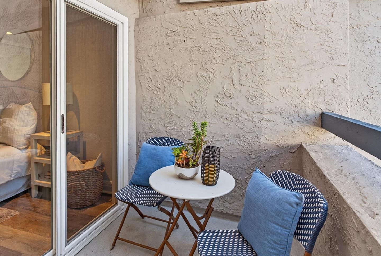 Detail Gallery Image 15 of 19 For 2289 Sun Glory Ln a,  San Jose,  CA 95124 - 2 Beds | 2 Baths