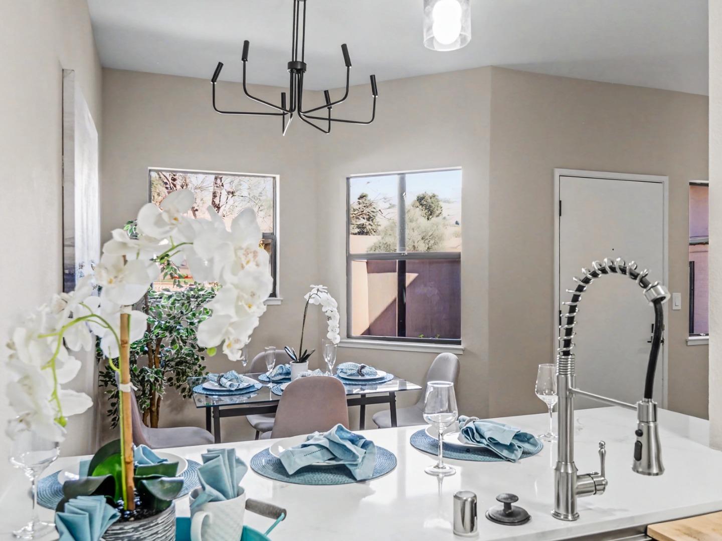 Detail Gallery Image 12 of 39 For 47101 Benns Ter, Fremont,  CA 94539 - 2 Beds | 2 Baths