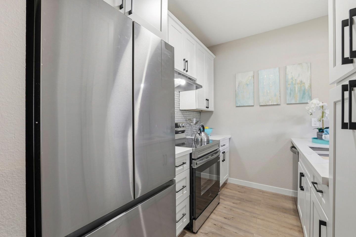 Detail Gallery Image 14 of 39 For 47101 Benns Ter, Fremont,  CA 94539 - 2 Beds | 2 Baths