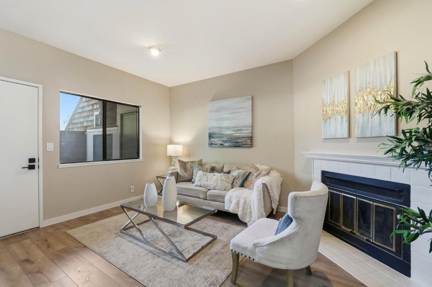 Detail Gallery Image 9 of 39 For 47101 Benns Ter, Fremont,  CA 94539 - 2 Beds | 2 Baths