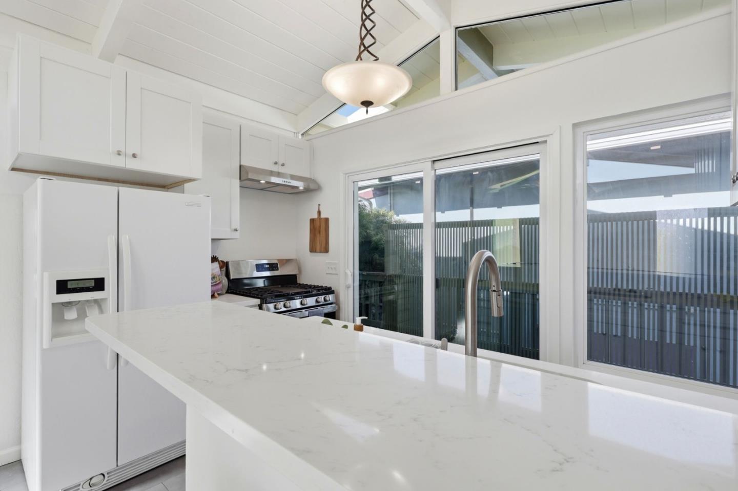 Detail Gallery Image 10 of 37 For 106 Winfield Way, Aptos,  CA 95003 - 4 Beds | 2 Baths
