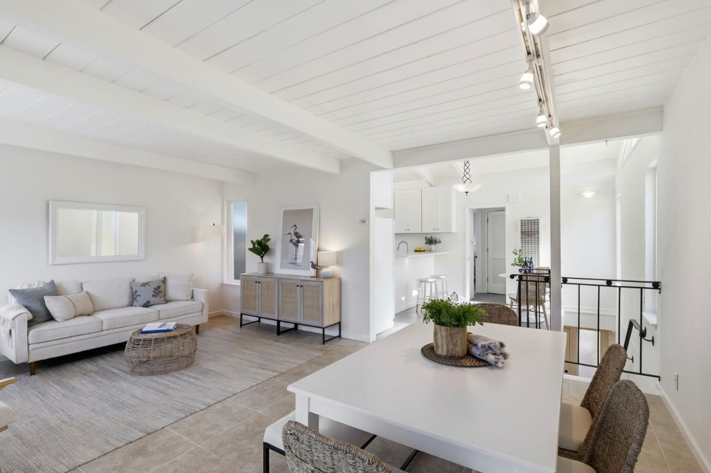 Detail Gallery Image 17 of 37 For 106 Winfield Way, Aptos,  CA 95003 - 4 Beds | 2 Baths