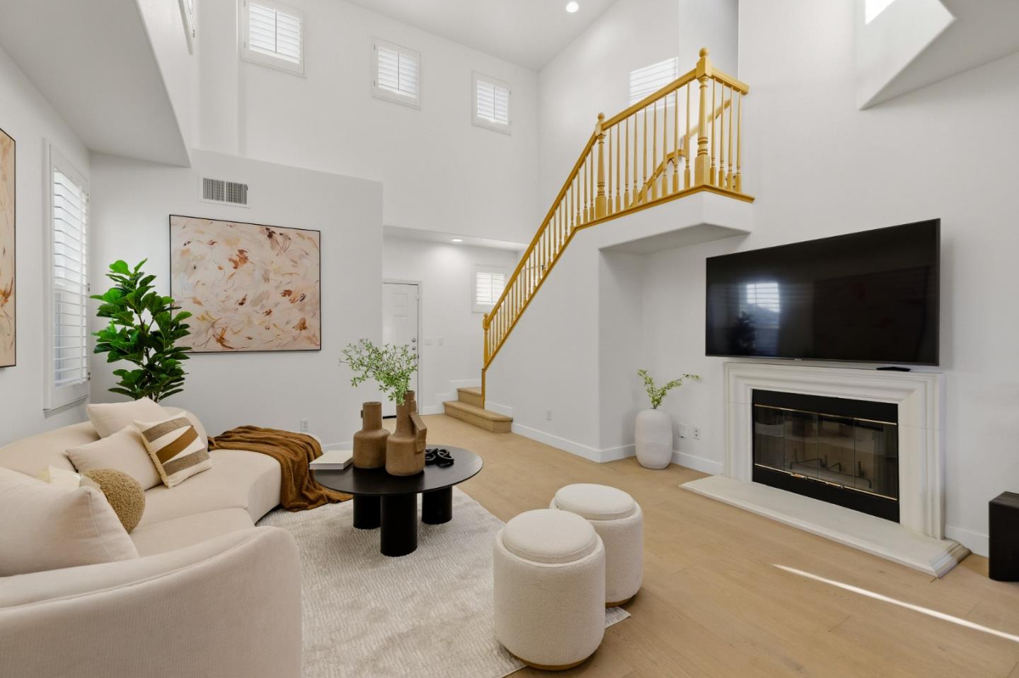 Detail Gallery Image 4 of 60 For 2994 Casa Nueva Ct, San Jose,  CA 95124 - 3 Beds | 2 Baths