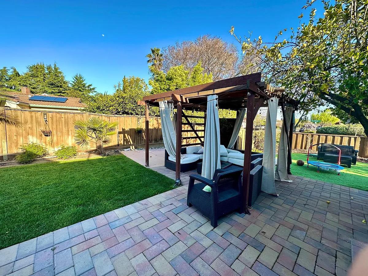 Detail Gallery Image 20 of 29 For 4684 Glenmont Dr, San Jose,  CA 95136 - 3 Beds | 2 Baths